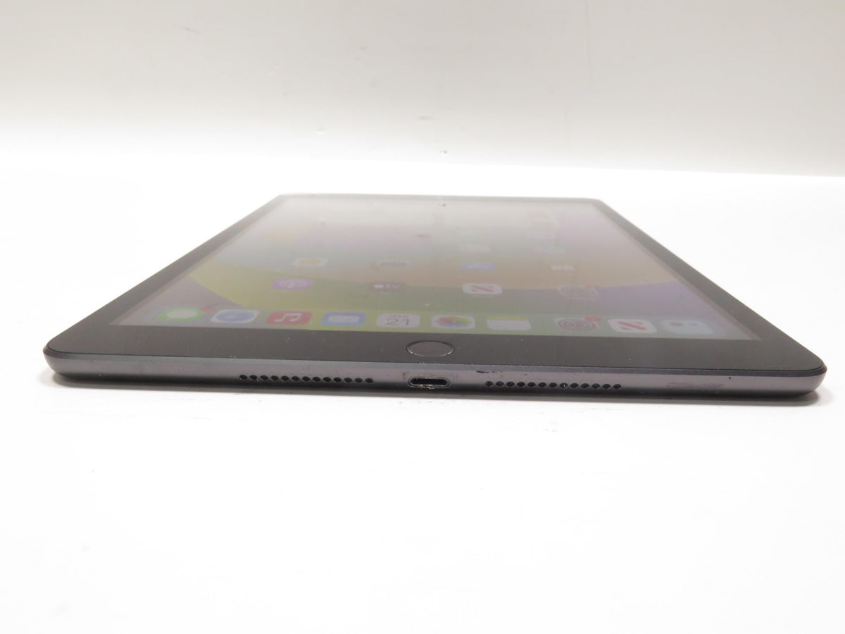 Apple iPad 9th Generation 64GB Space Gray